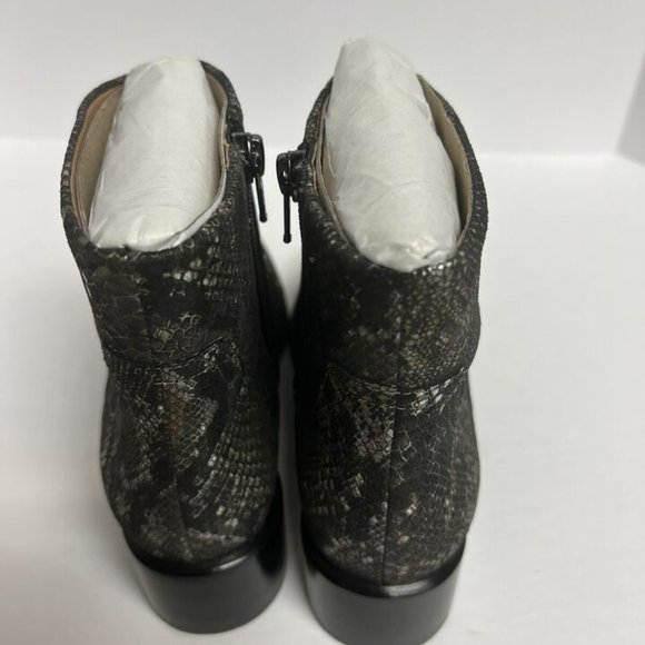 Vionic Perry Kamryn Womens Boot Size 6.5 M - Picture 4 of 6